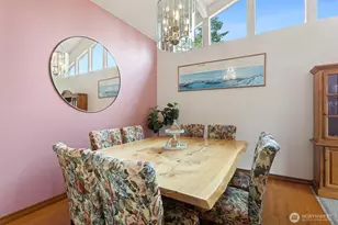 12818 NE 111th Pl, Kirkland, WA 98033 - Photo 9