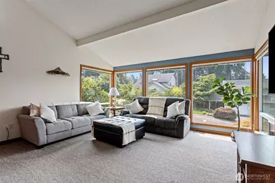 12818 NE 111th Place, Kirkland, WA 98033 - Photo 5