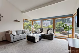 12818 NE 111th Pl, Kirkland, WA 98033 - Photo 5