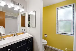 12818 NE 111th Pl, Kirkland, WA 98033 - Photo 19