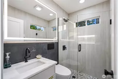13202 Bitter Place N, Seattle, WA 98133 - Photo 21