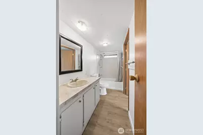 930 Mountain Villa Loop, Enumclaw, WA 98022 - Photo 11