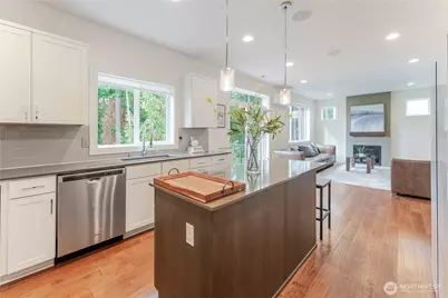 825 206th Avenue NE, Sammamish, WA 98074 - Photo 15