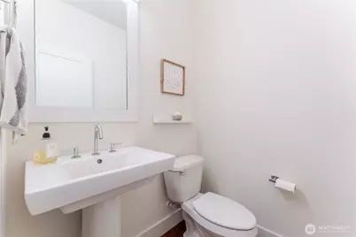 825 206th Avenue NE, Sammamish, WA 98074 - Photo 19