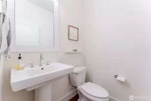 825 206th Ave NE, Sammamish, WA 98074 - Photo 19