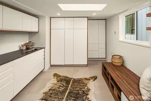 2524 30th Ave W, Seattle, WA 98199 - Photo 37