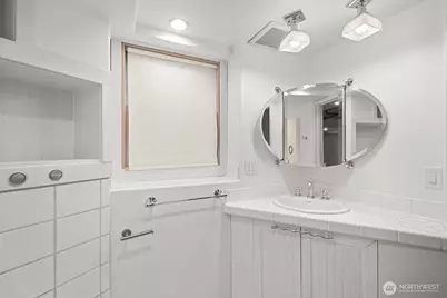 1417 Martin Luther King Jr Way, Seattle, WA 98122 - Photo 33