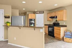 19529 100th St E, Bonney Lake, WA 98391 - Photo 9