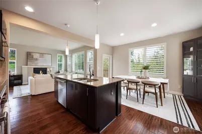801 3rd Place NE, Issaquah, WA 98029 - Photo 9