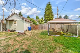 2309 McDougall Ave, Everett, WA 98201 - Photo 33