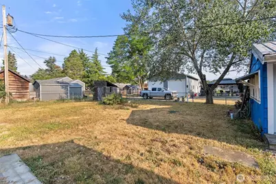 1811 Beach Street, Centralia, WA 98531 - Photo 15