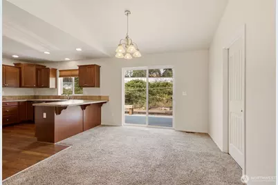 22217 Military Rd S, SeaTac, WA 98198 - Photo 7