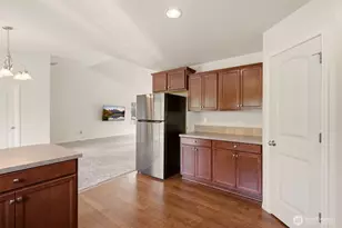 22217 Military Rd S, SeaTac, WA 98198 - Photo 5