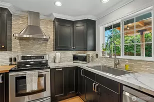 7203 35th St NW, Gig Harbor, WA 98335 - Photo 11