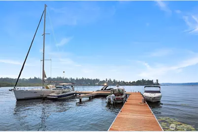 4561 Lake Washington Boulevard NE #201, Kirkland, WA 98033 - Photo 25