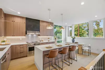 7533 31st Avenue NE, Seattle, WA 98115 - Photo 7