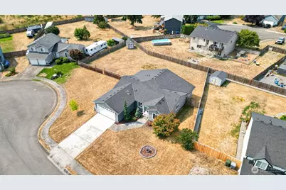 8312 217th Street E, Spanaway, WA 98387 - Photo 33