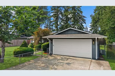 16749 128th Avenue SE, Renton, WA 98058 - Photo 3