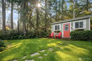 11122 Cole Pl, Anderson Island, WA 98303 - Photo 33
