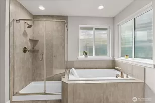 13751 SE 183rd St, Renton, WA 98058 - Photo 9