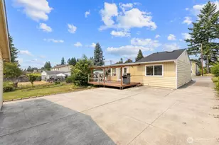 4832 188th St SW, Lynnwood, WA 98037 - Photo 29