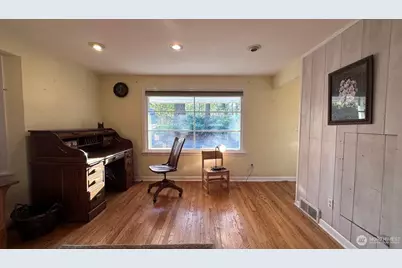 16310 Ashworth Avenue N, Shoreline, WA 98133 - Photo 19