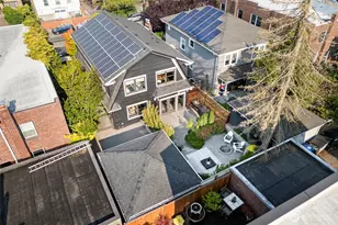 734 10th Ave E, Seattle, WA 98102 - Photo 7