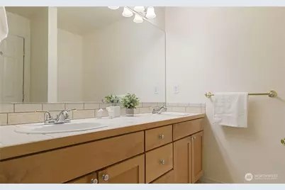 [Address not provided], Kenmore, WA 98028 - Photo 11