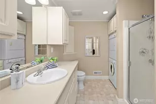 1202 Lansing Ave W, Bremerton, WA 98312 - Photo 17
