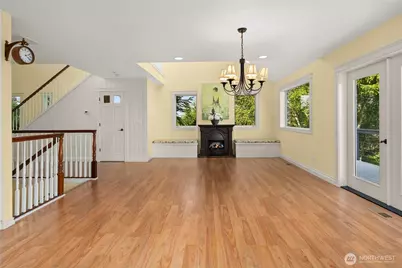 1202 Lansing Avenue W, Bremerton, WA 98312 - Photo 7
