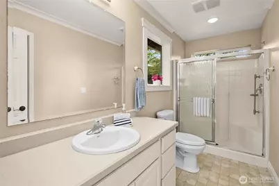 1202 Lansing Avenue W, Bremerton, WA 98312 - Photo 15
