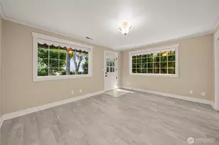 1202 Lansing Ave W, Bremerton, WA 98312 - Photo 21