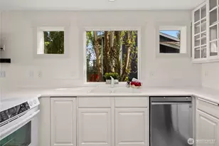1202 Lansing Ave W, Bremerton, WA 98312 - Photo 9