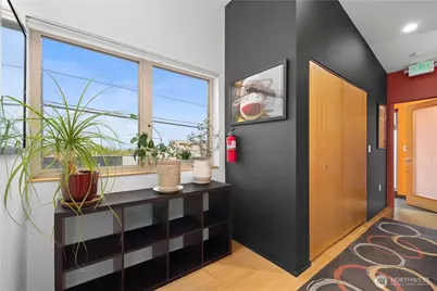 2331 E Madison Street, Seattle, WA 98112 - Photo 23