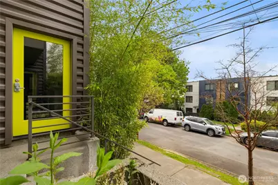 2331 E Madison Street, Seattle, WA 98112 - Photo 9
