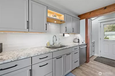 1818 Lola Beach Lane, Oak Harbor, WA 98277 - Photo 11