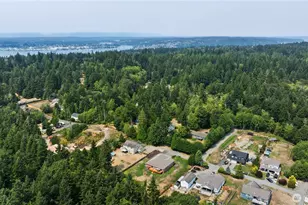 40 Carson Ave SE, Port Orchard, WA 98366 - Photo 37