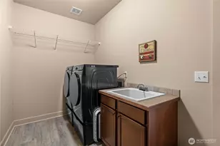 40 Carson Ave SE, Port Orchard, WA 98366 - Photo 31