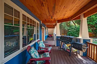9556 Phinney Ave N, Seattle, WA 98103 - Photo 5