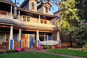 9556 Phinney Ave N, Seattle, WA 98103 - Photo 35