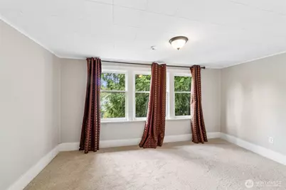 150 NW 84th Street, Seattle, WA 98117 - Photo 17