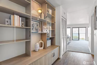 1301 Harbor Avenue SW #310, Seattle, WA 98116 - Photo 7