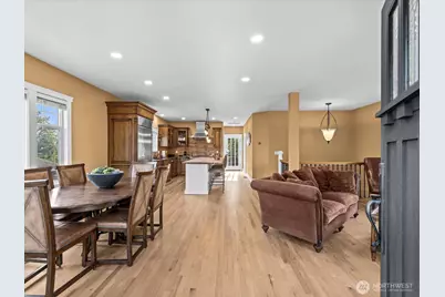 15820 12th Avenue SW, Burien, WA 98166 - Photo 9