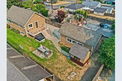 15820 12th Avenue SW, Burien, WA 98166 - Photo 5
