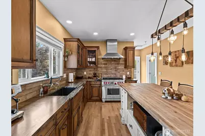 15820 12th Avenue SW, Burien, WA 98166 - Photo 17