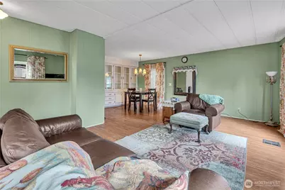 201 Union Ave SE #22, Renton, WA 98059 - Photo 3