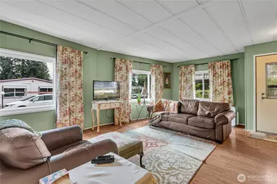 201 Union Ave SE #22, Renton, WA 98059 - Photo 5