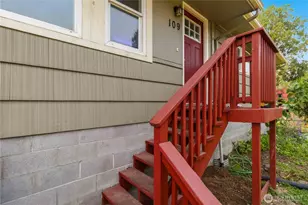 109 Merritt Dr, Longview, WA 98632 - Photo 3
