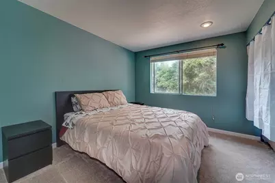 1596 NW Duesenberg Court, Silverdale, WA 98383 - Photo 19