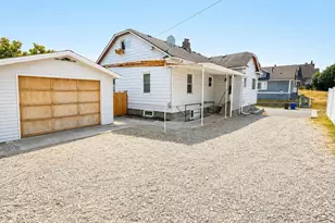3528 Hoyt Ave, Everett, WA 98201 - Photo 3
